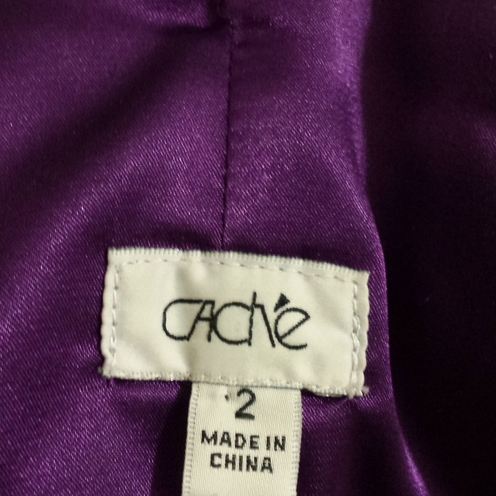 Cache Dress - Picture 2 of 6